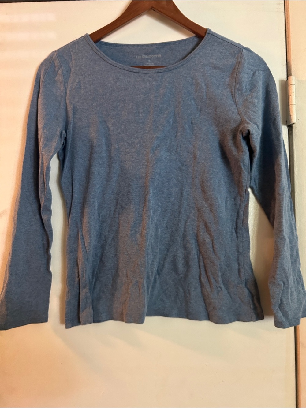 Liz Claiborne Light Blue Crew Neck Long-Sleeve Top